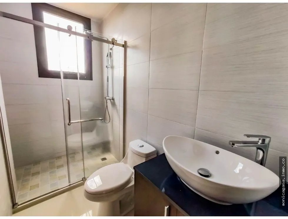 ALQUILER DE APARTAMENTO EN PH CARRERAS TOWER – EL CANGREJO