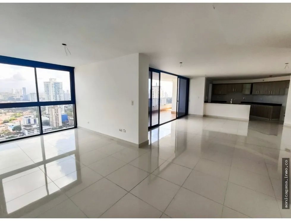 ALQUILER DE APARTAMENTO AMOBLADO EN CARRERAS TOWER, EL CANGREJO