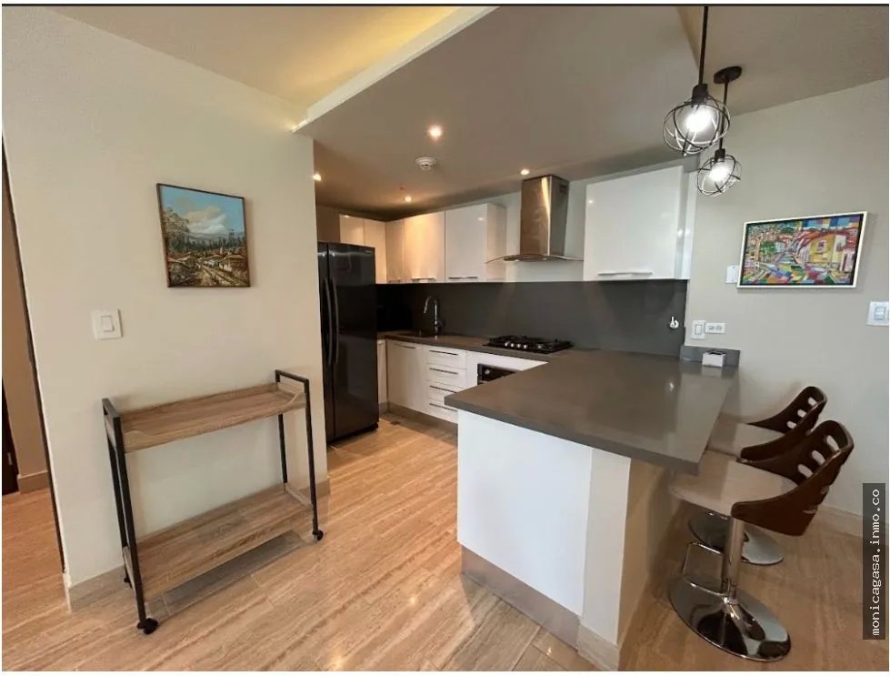 Alquiler de Apartamento Amoblado en The Regent – Costa del Este