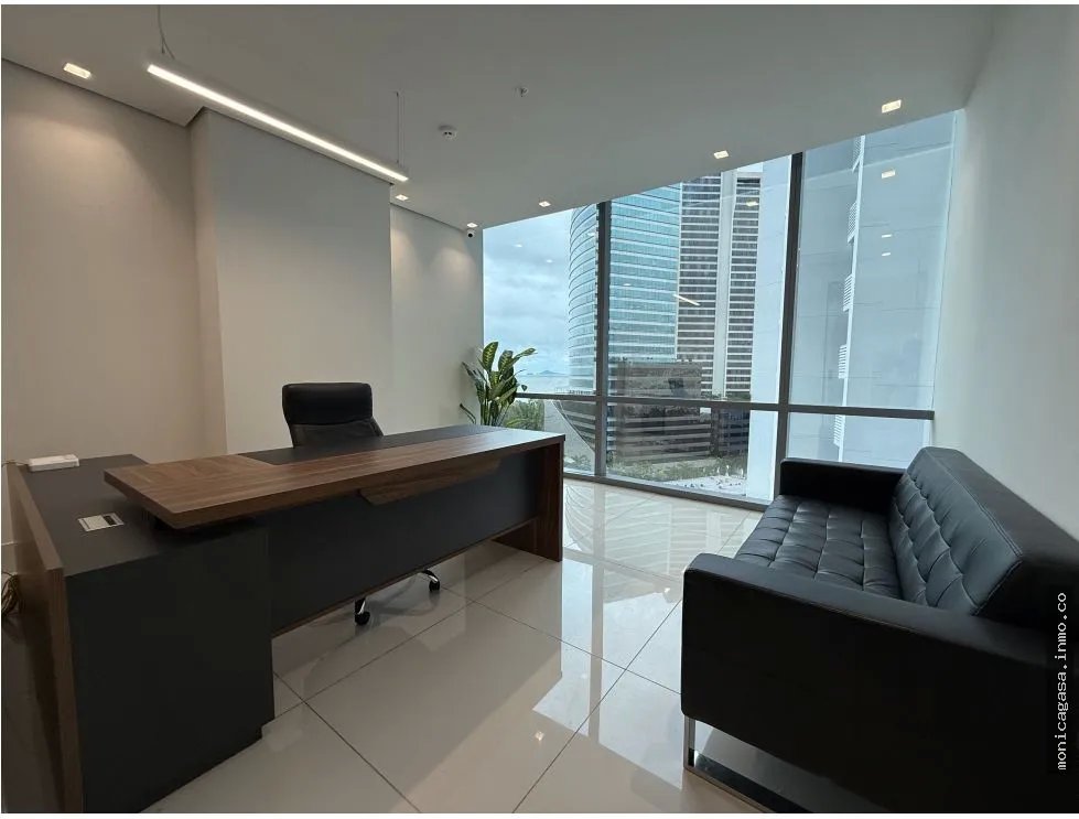 RENTAL – FURNISHED OFFICE IN FINANCIAL PARK, COSTA DEL ESTE