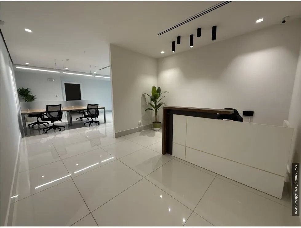 RENTAL – FURNISHED OFFICE IN FINANCIAL PARK, COSTA DEL ESTE