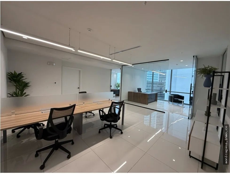 RENTAL – FURNISHED OFFICE IN FINANCIAL PARK, COSTA DEL ESTE