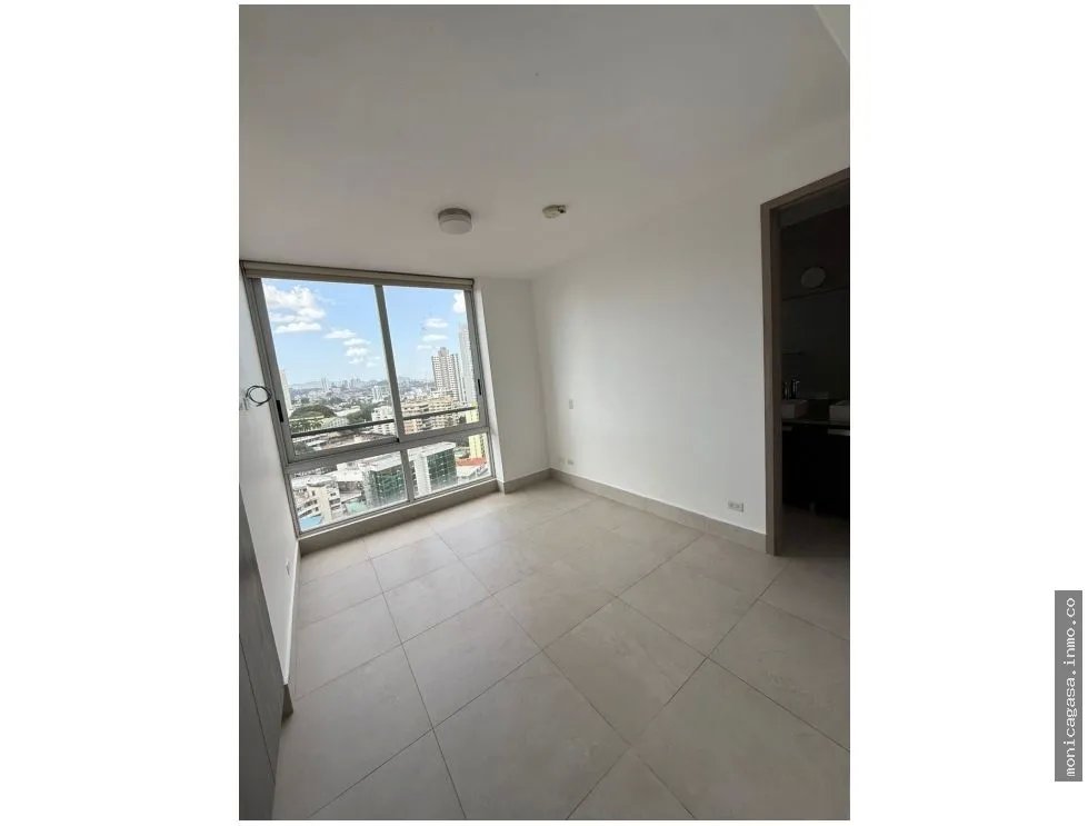 VENTA – APARTAMENTO EN PH LUXOR 300, EL CANGREJO