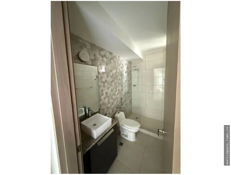 VENTA – APARTAMENTO EN PH LUXOR 300, EL CANGREJO