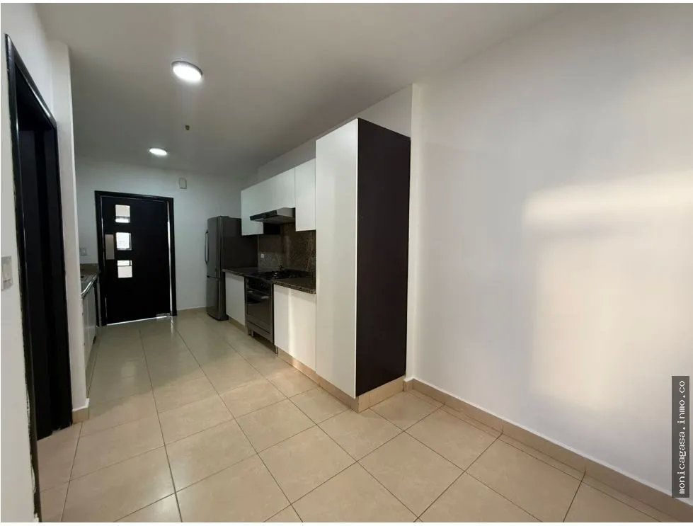 VENTA – AMPLIO APARTAMENTO EN PH PARQUE DEL MAR I, COSTA DEL ESTE