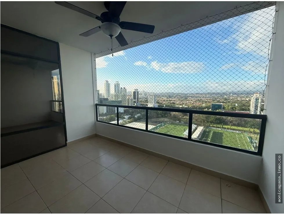 VENTA – AMPLIO APARTAMENTO EN PH PARQUE DEL MAR I, COSTA DEL ESTE