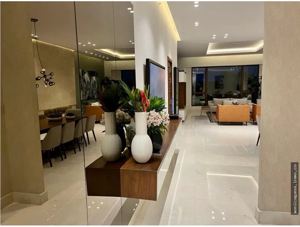 VENTA – EXCLUSIVO APARTAMENTO EN PH LA LOMA