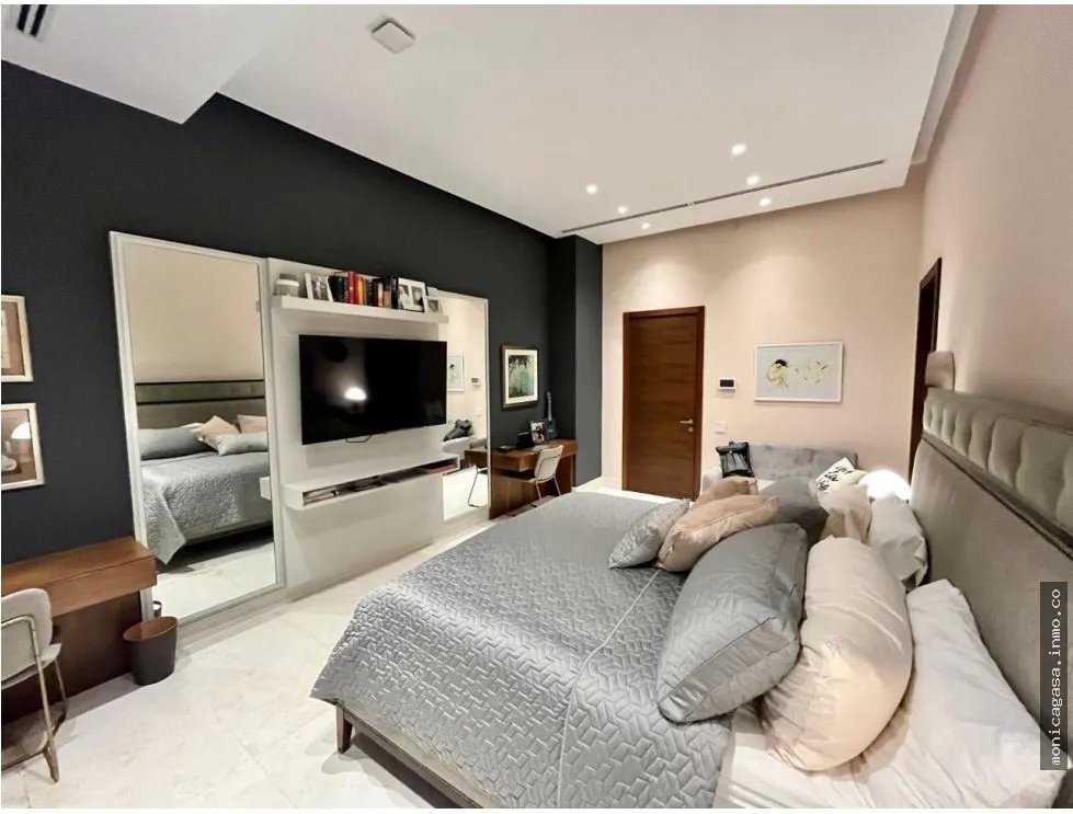 VENTA – EXCLUSIVO APARTAMENTO EN PH LA LOMA