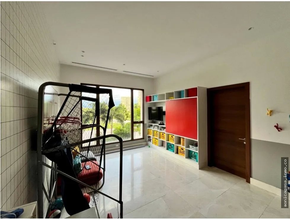 VENTA – EXCLUSIVO APARTAMENTO EN PH LA LOMA