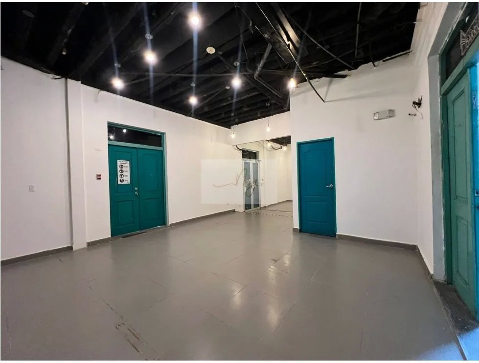 ALQUILER DE LOCAL COMERCIAL EN PH FLOR DE LIRIO | CASCO ANTIGUO