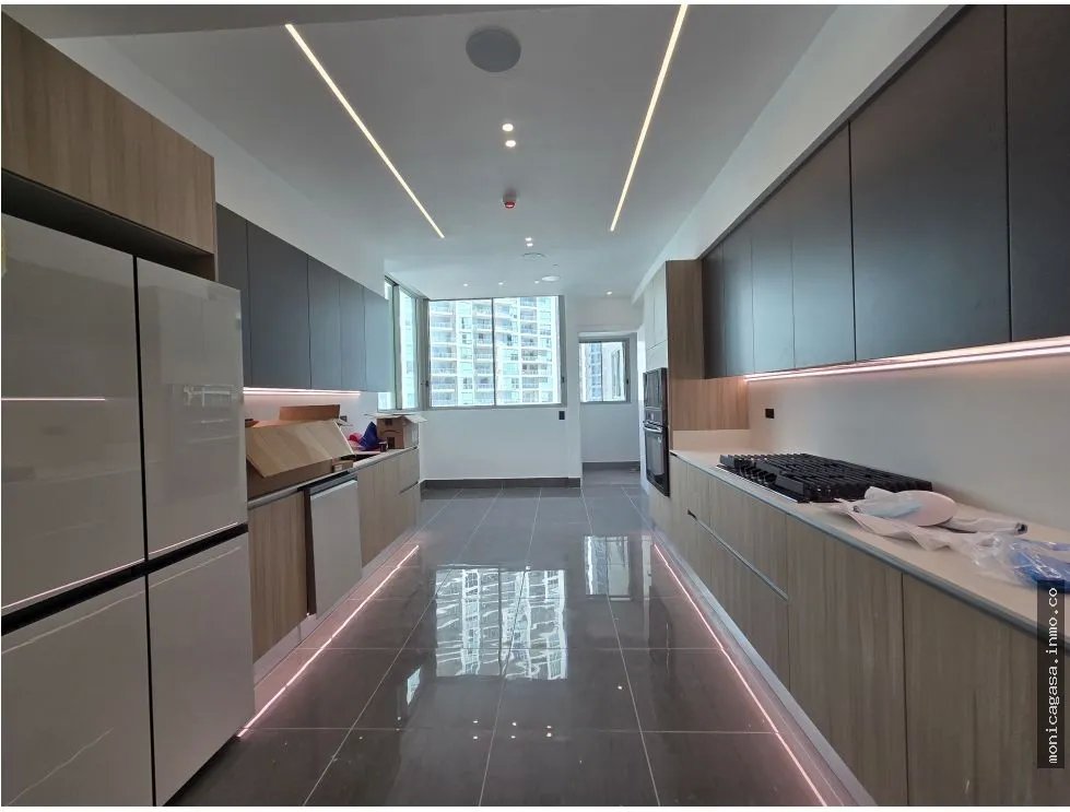 Alquiler de Apartamento en PH. Pacific Point Torre 400-Punta Pacifica