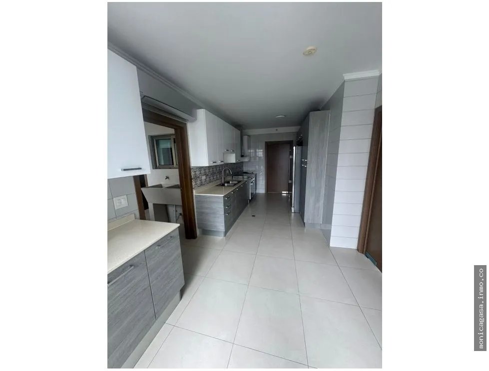 Venta de Apartamento en Costa del Este – PH Park Lane