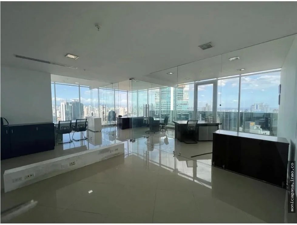 Sale of Commercial Space in PH F&F Tower – Calle 50