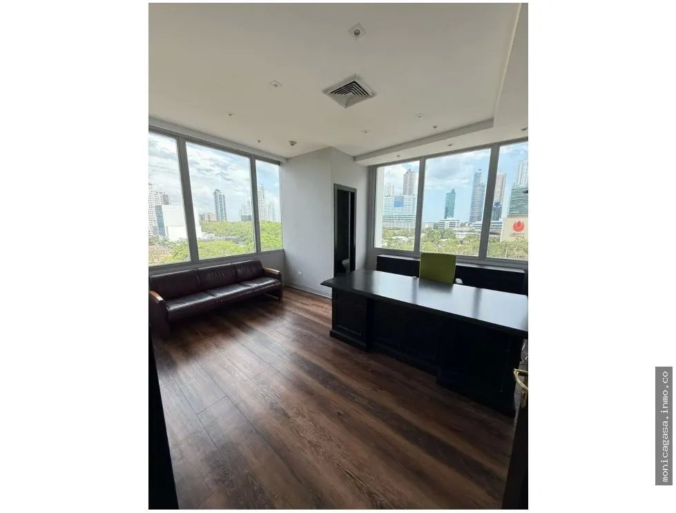 Sale of Commercial Office in PH Torre Centenario – Parque Lefevre