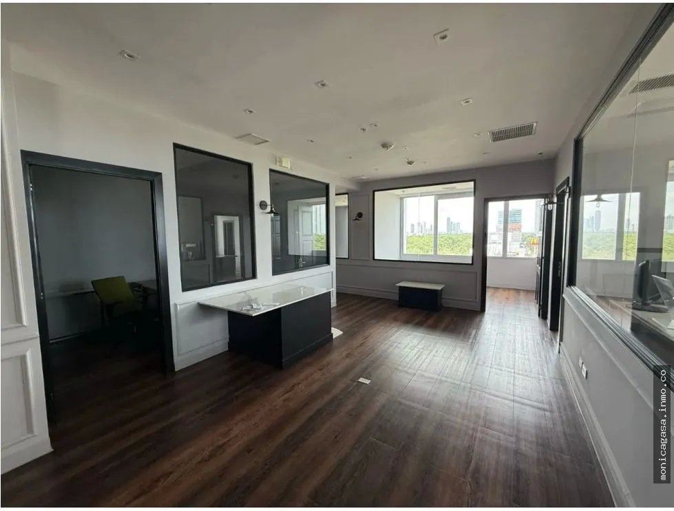 Sale of Commercial Office in PH Torre Centenario – Parque Lefevre