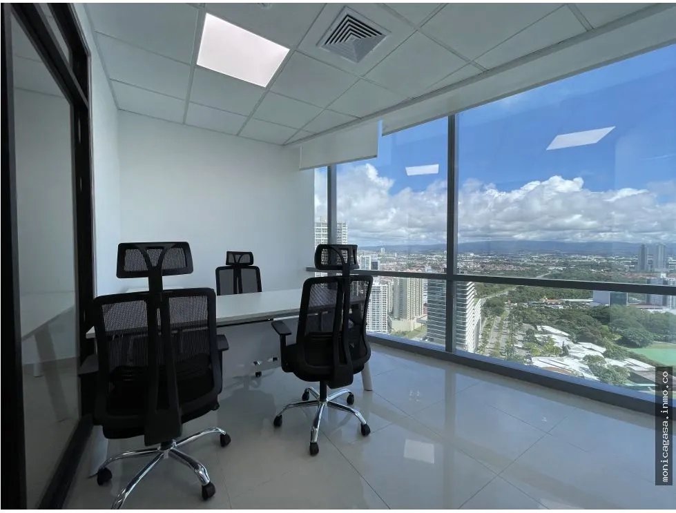 Alquiler de Oficina en Financial Park – Costa del Este