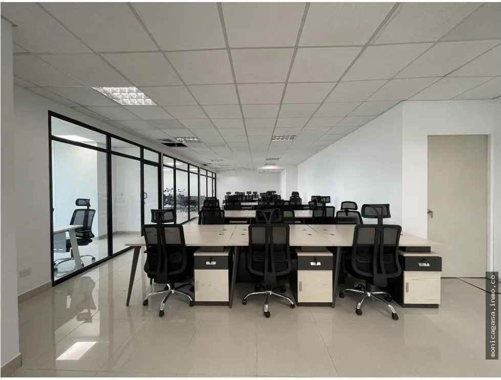 Alquiler de Oficina en Financial Park – Costa del Este
