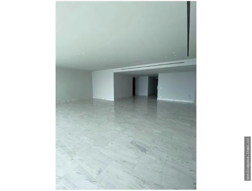 Alquiler de Apartamento en PH The Towers – Paitilla