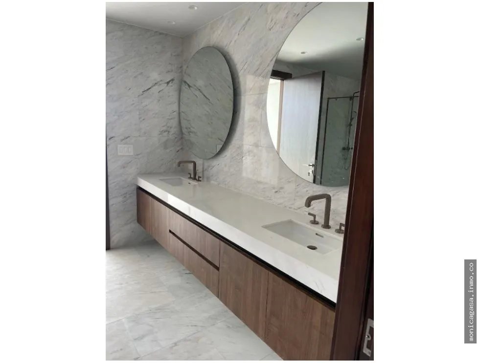 Alquiler de Apartamento en PH The Towers – Paitilla