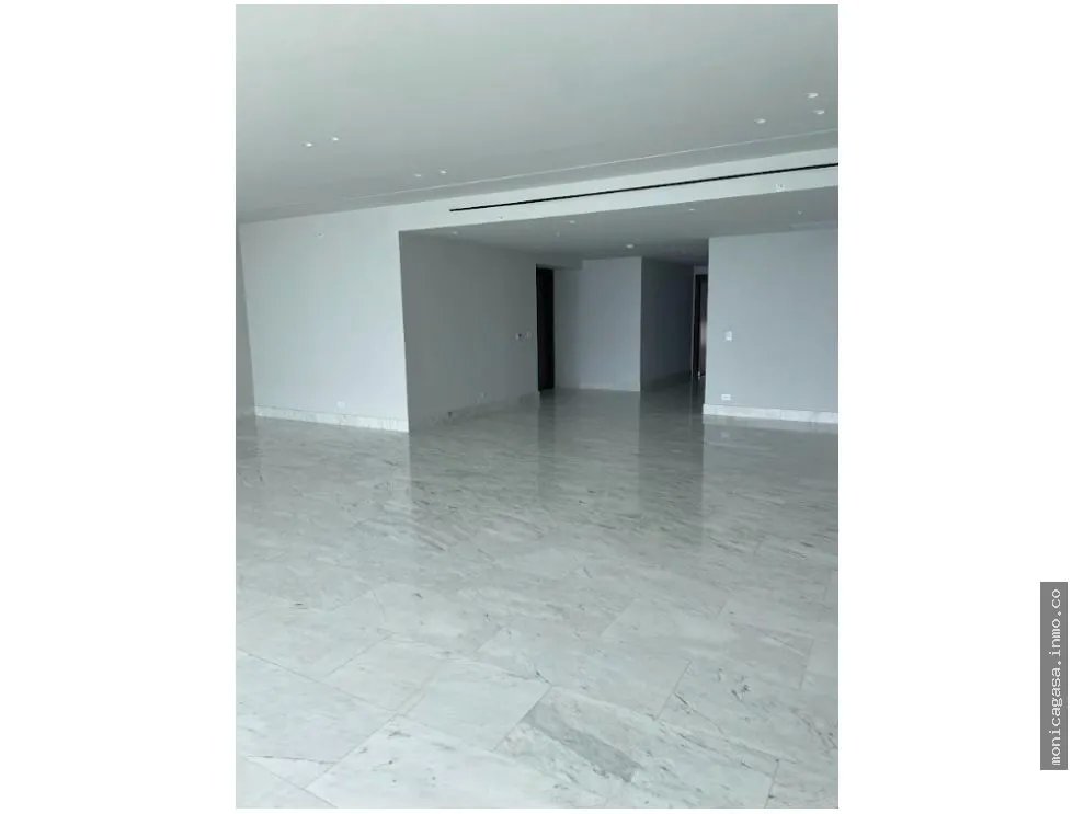Alquiler de Apartamento en PH The Towers – Paitilla