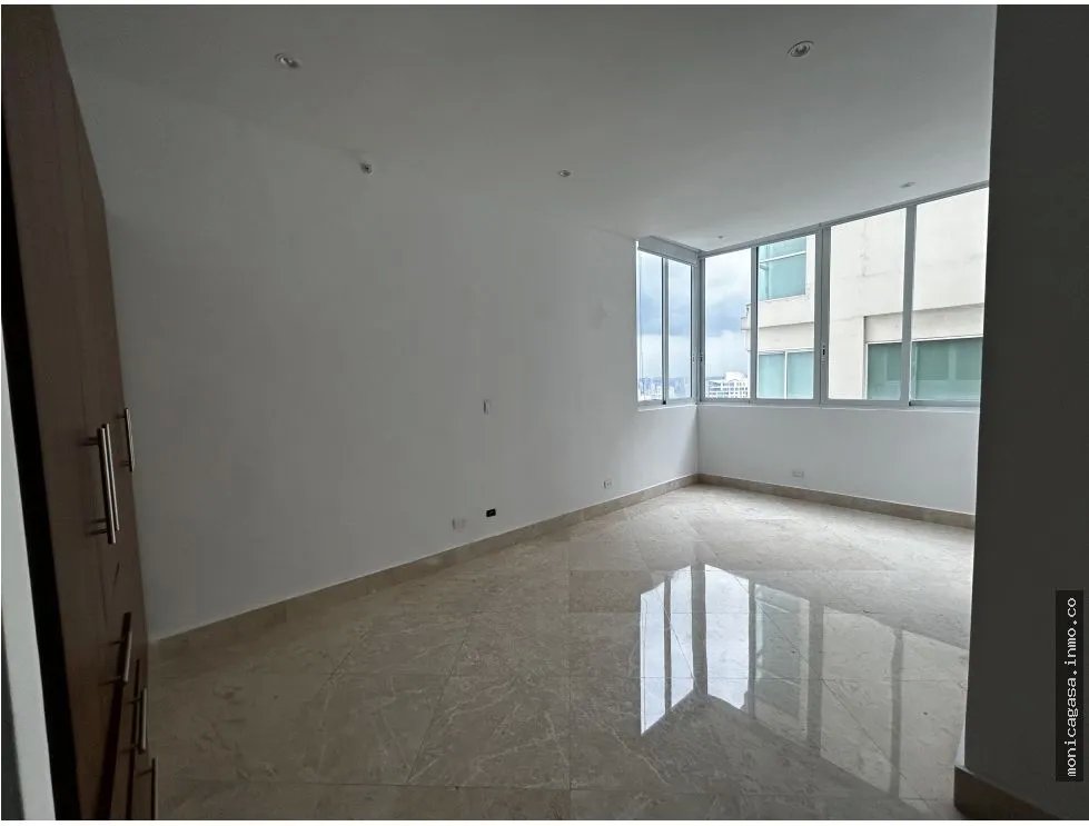 Alquiler de Apartamento en The Point – Paitilla