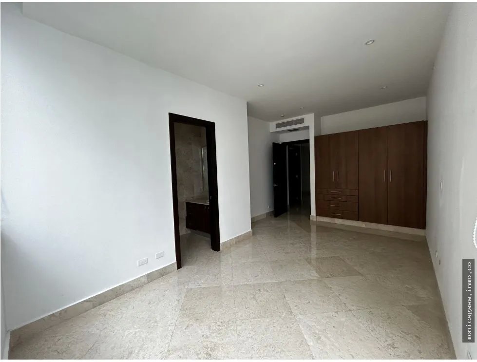 Alquiler de Apartamento en The Point – Paitilla
