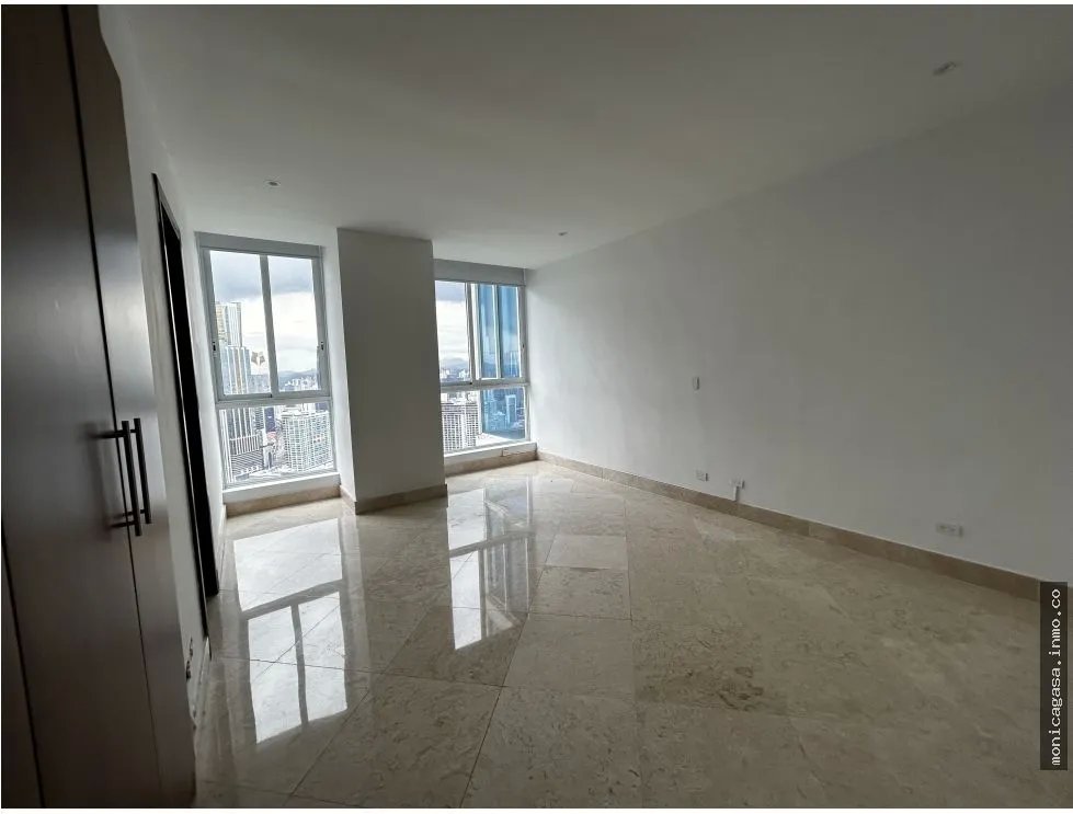 Alquiler de Apartamento en The Point – Paitilla