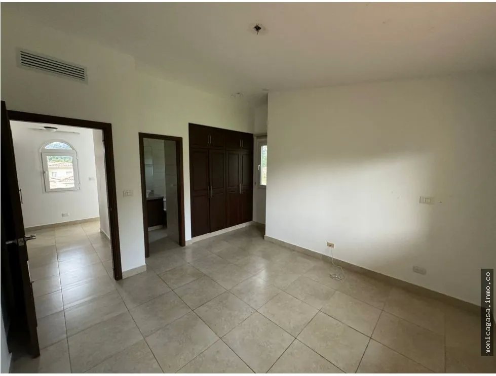 Venta de Casa en PH Tucán Country Club & Resort – Arraiján