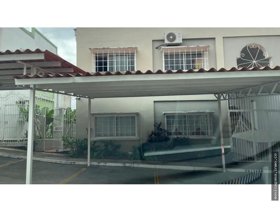 Apartment for Sale in PH Jardines de Santa María – San Miguelito