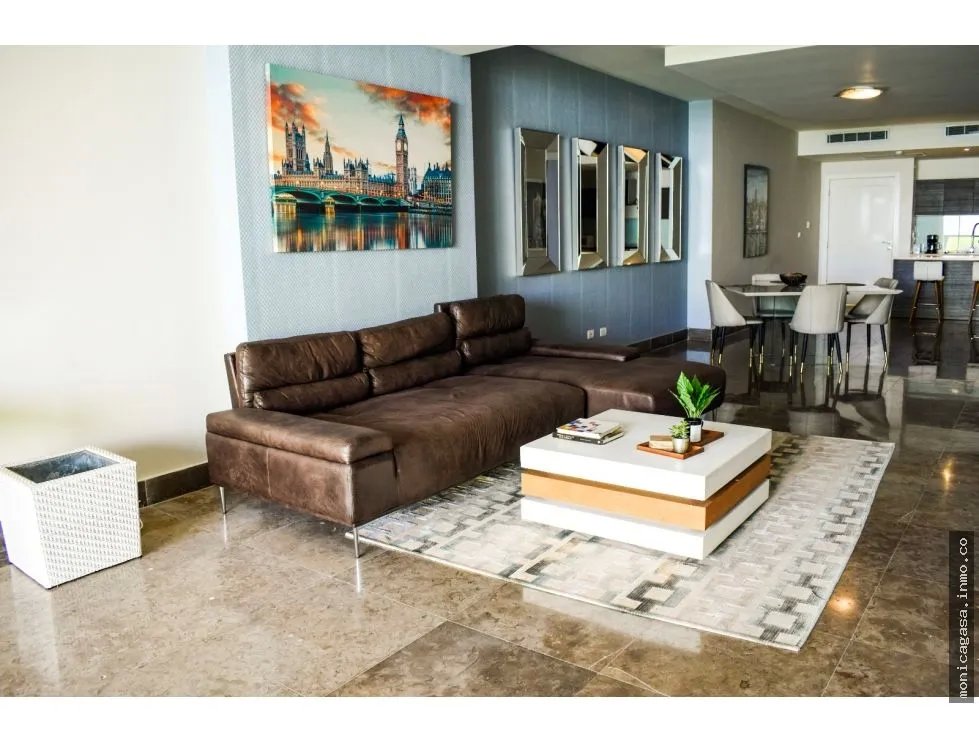 Venta de Apartamento de PH. Yoo by Starck, Avenida Balboa