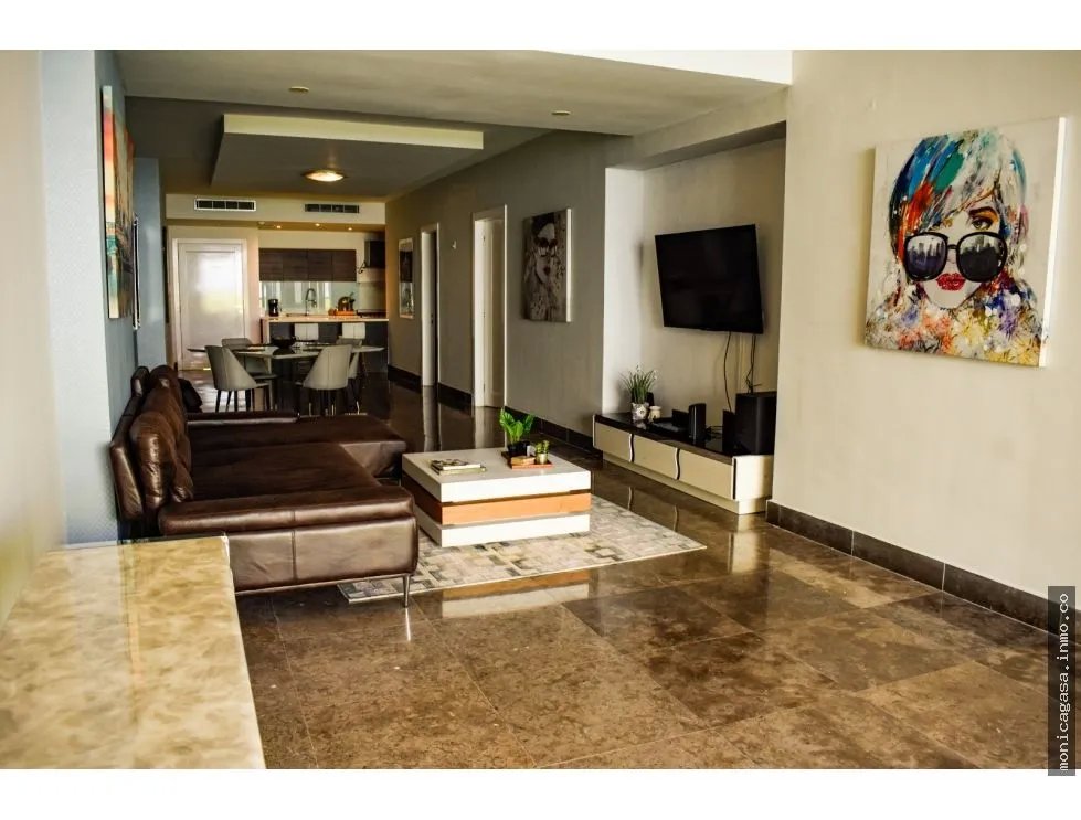 Venta de Apartamento de PH. Yoo by Starck, Avenida Balboa