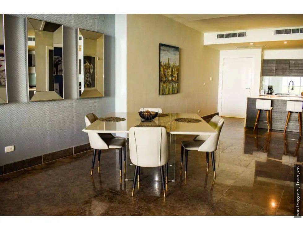 Venta de Apartamento de PH. Yoo by Starck, Avenida Balboa