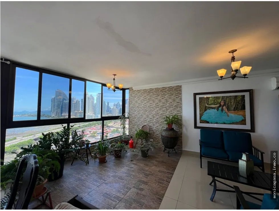 Apartamento en Venta o Alquiler – PH San Francisco Bay