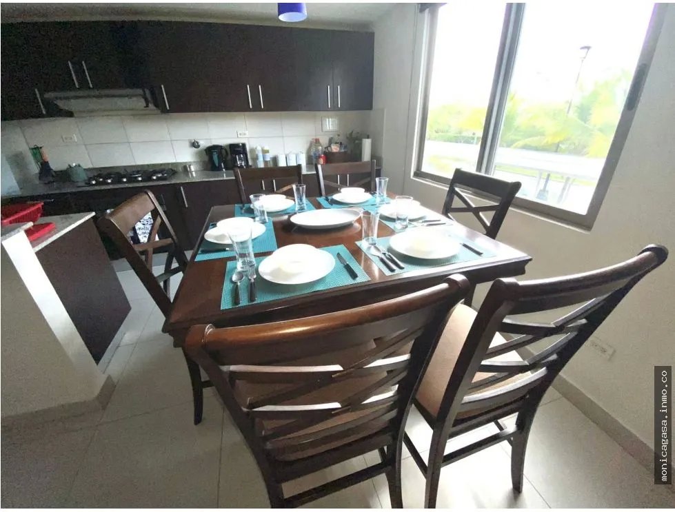 Alquiler de apartamento en MIDRISE, en Woodlands, Panamá Pacifico