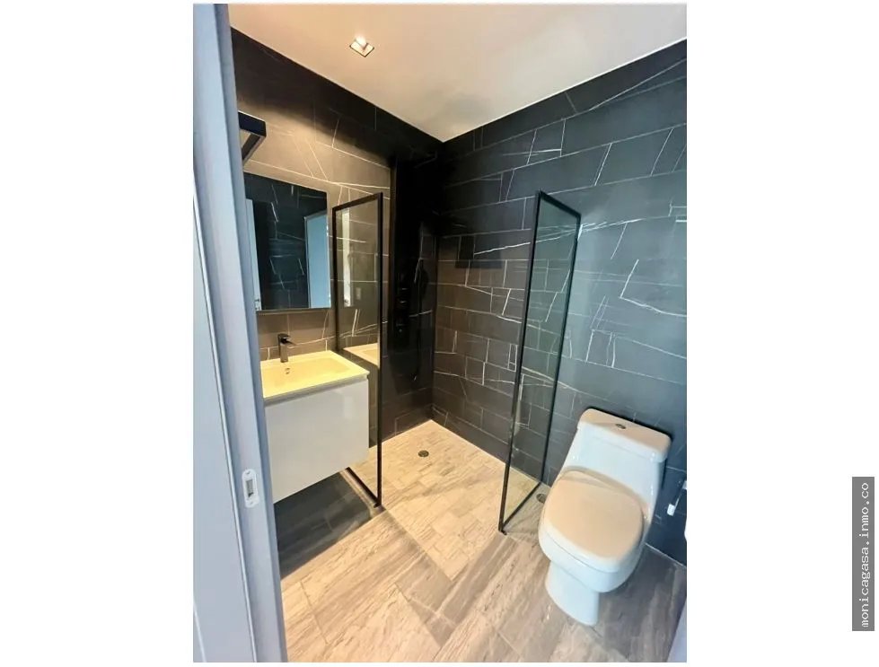 ¡ALQUILER DE APARTAMENTO AMOBLADO EN PH NUOVO BY ARMANI – BELLA VISTA!