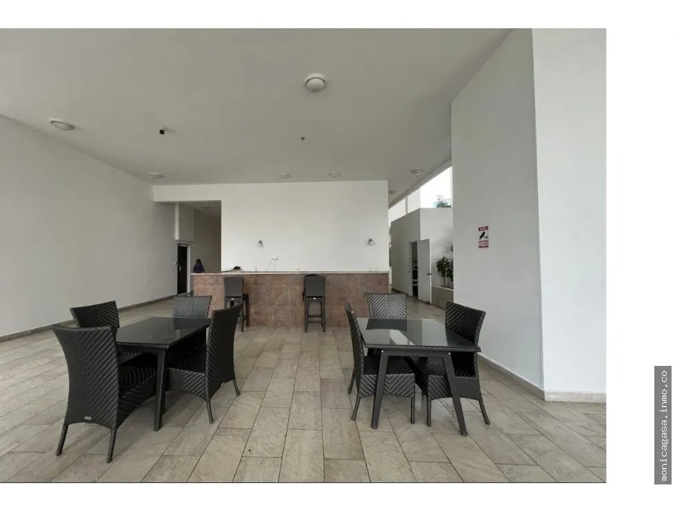 Venta de apartamento remodelado en PH. Mandarin, Vía Israel