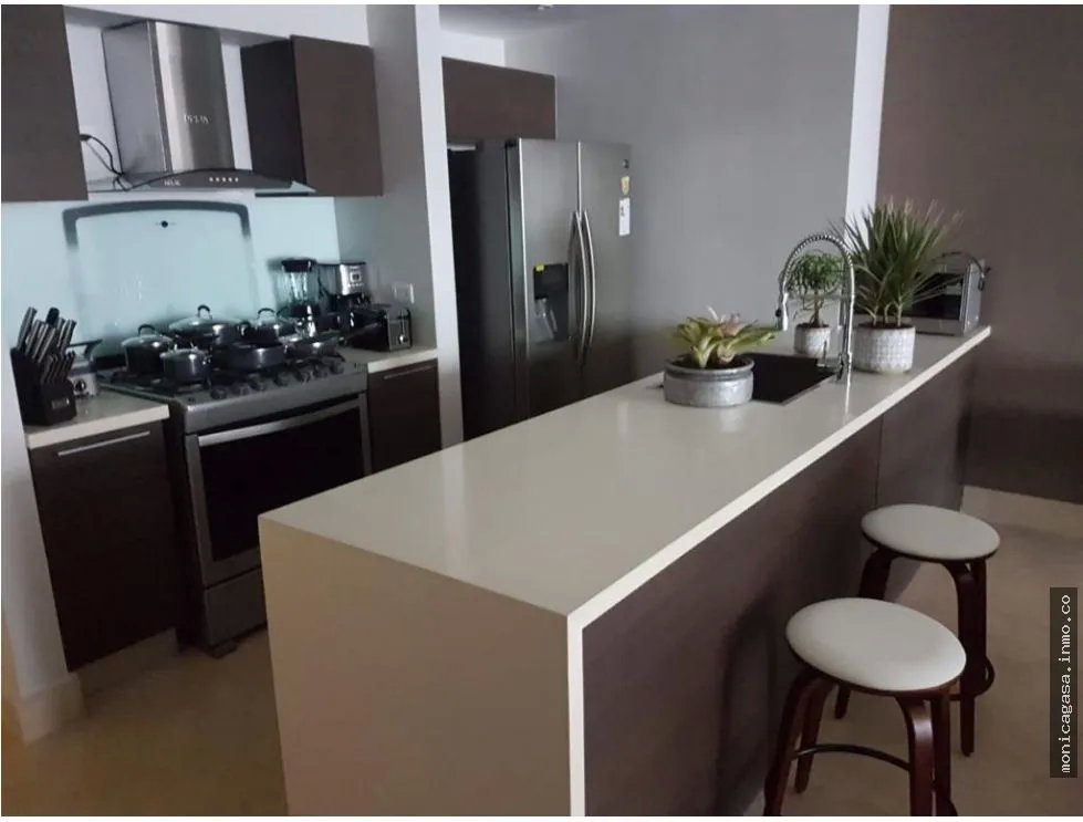 Alquiler de apartamento en PH. YOO by Starck, Avenida Balboa