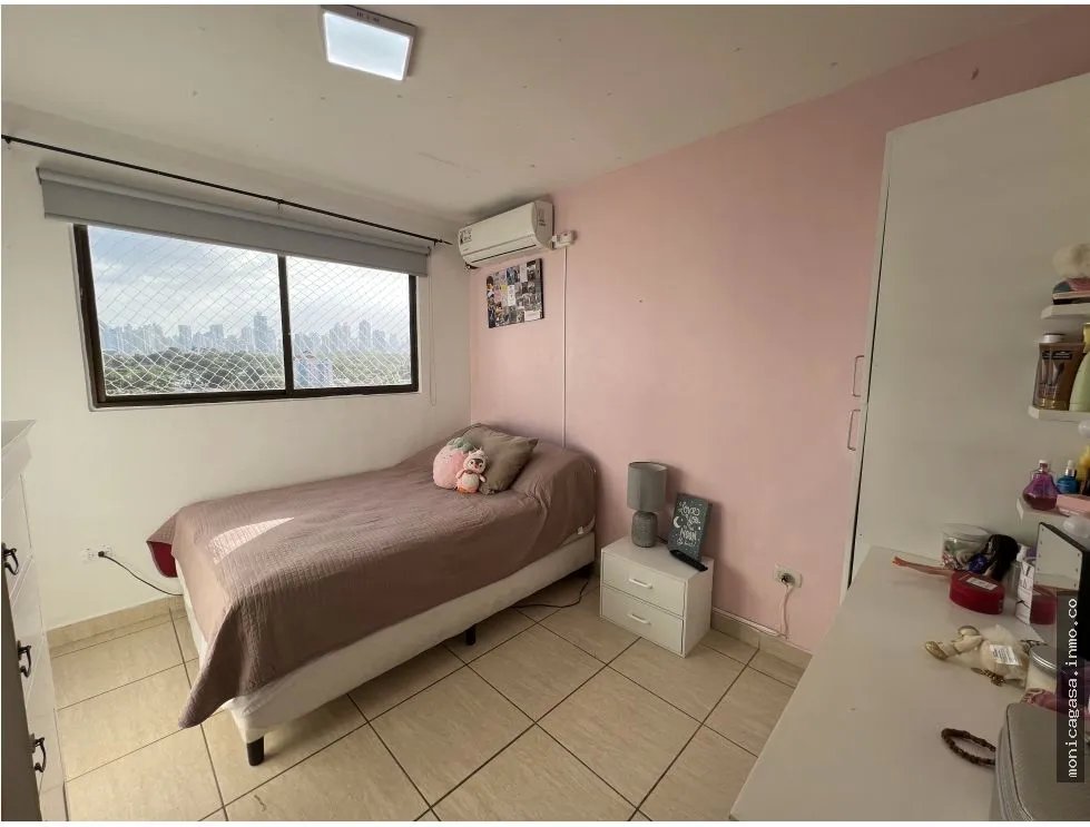 Apartment for Sale in PH Parque de Versalles, Torre Fontaine Bleu