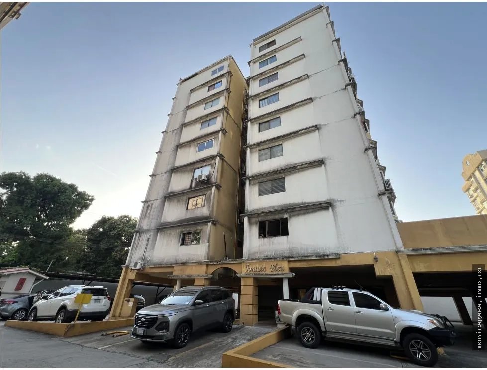 Apartment for Sale in PH Parque de Versalles, Torre Fontaine Bleu