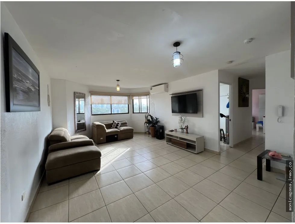 Apartment for Sale in PH Parque de Versalles, Torre Fontaine Bleu