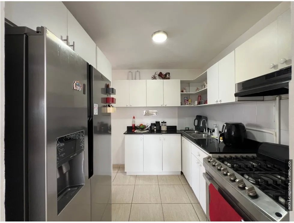 Apartment for Sale in PH Parque de Versalles, Torre Fontaine Bleu