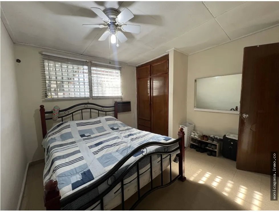 Venta de Casa en Urbanización Residencial Cerro Viento, San Miguelito