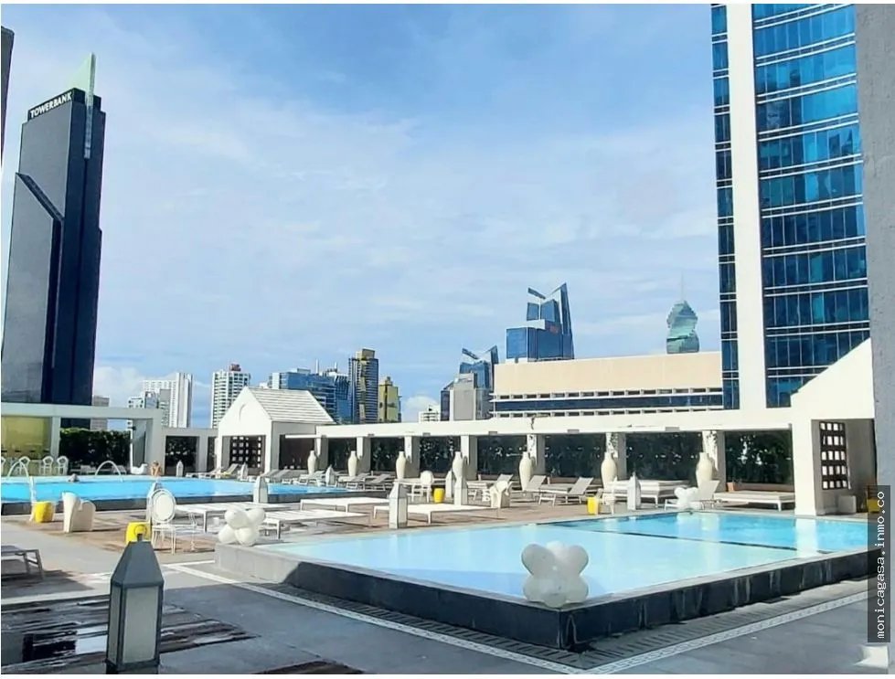 Alquiler de apartamento Amoblado en PH. Yoo by Starck, Avenida Balboa