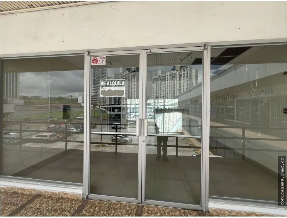 Alquiler de Locales Comerciales en Plaza Futuro, José Agustín Arango
