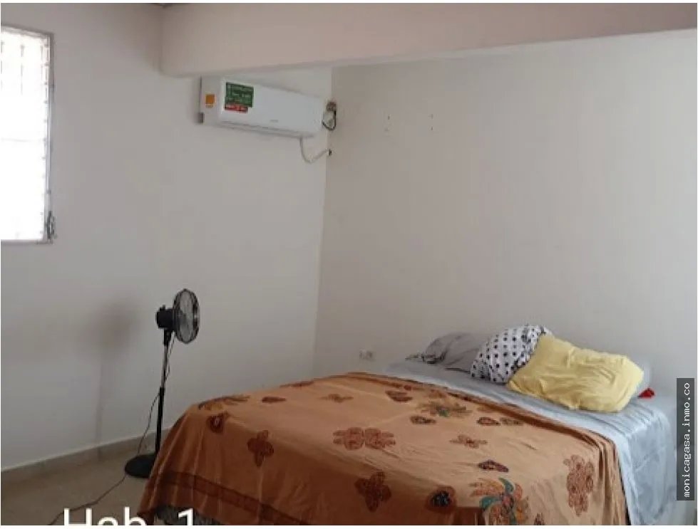 Venta de Casa en Residencial  La Castellana, San Miguelito
