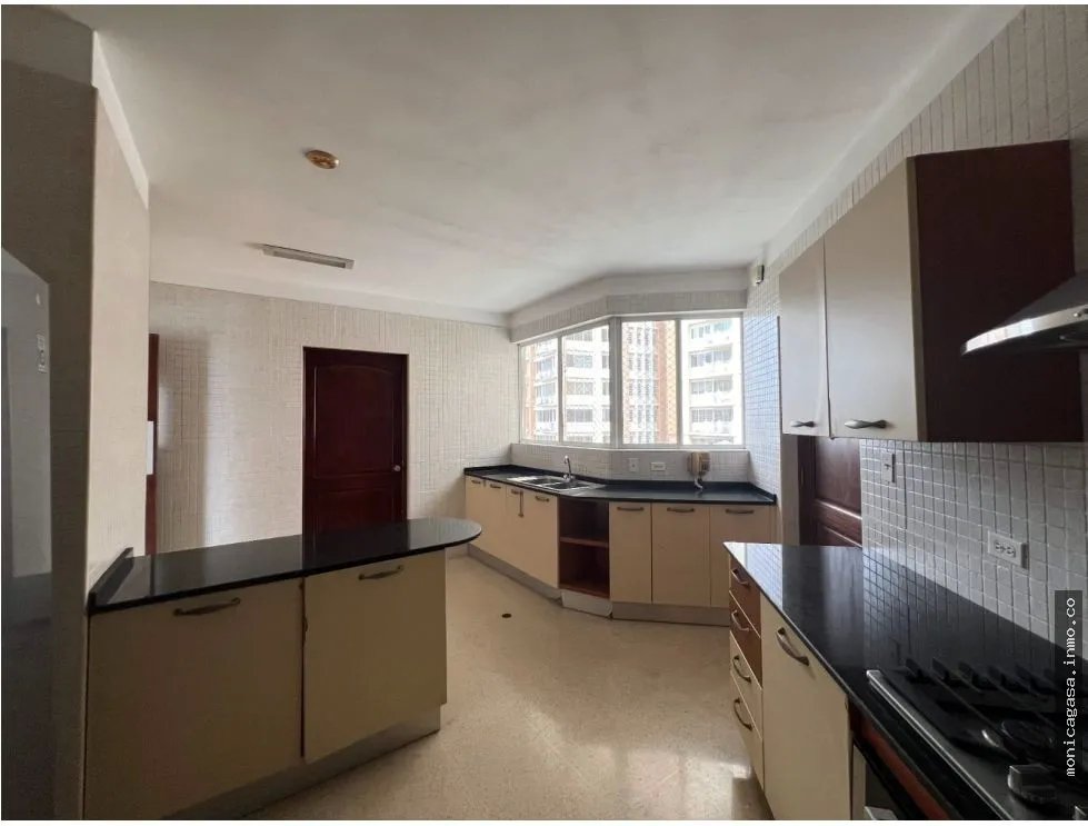 Venta de apartamento PH. Vista Nova, El Cangrejo