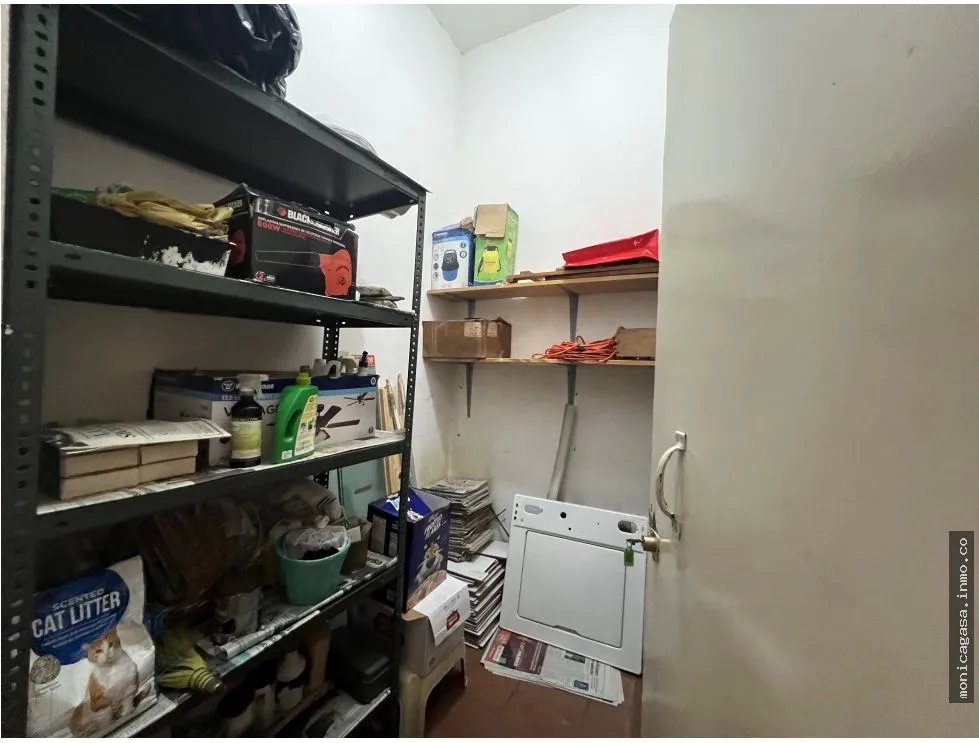 House for Sale in Los Angeles Urbanization, Betania