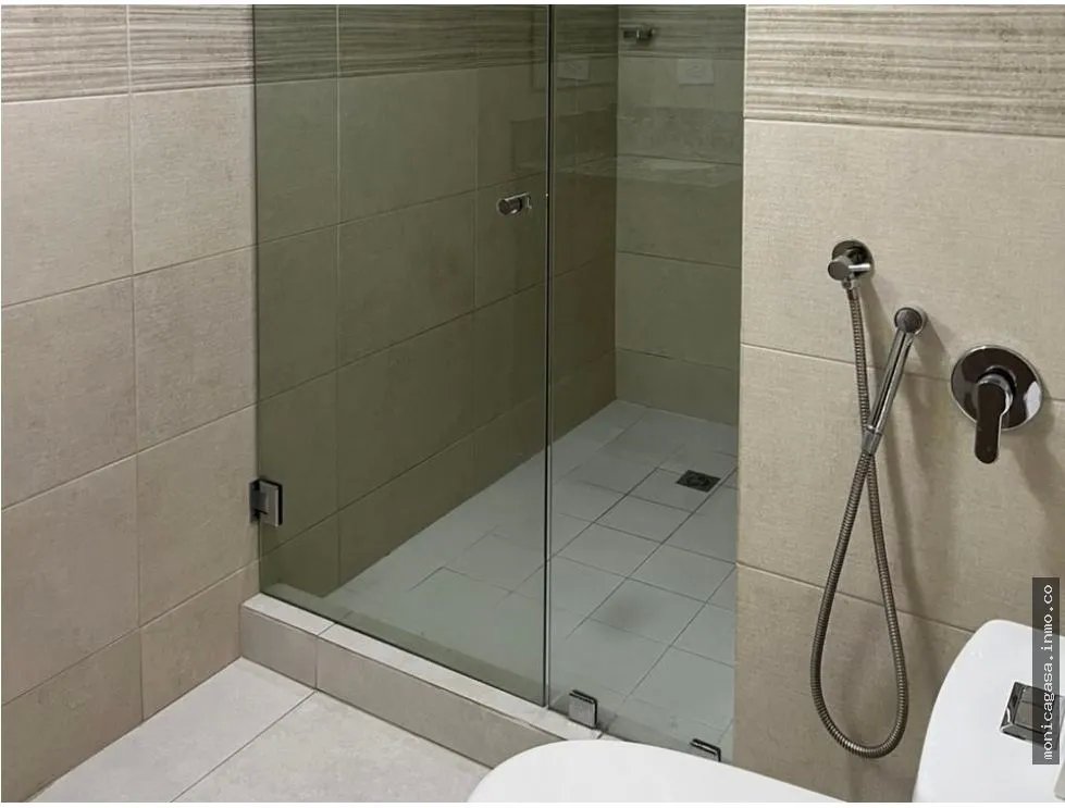 Alquiler apartamento Amoblado, PH. Greenwood Torre 100, El Bosque.