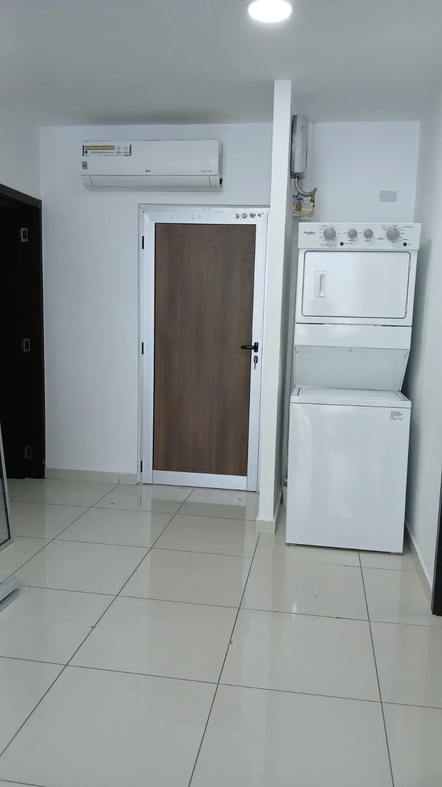 Apartamento para Alugar em Costa Del Este
