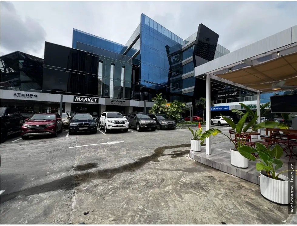 Commercial Space Rental, Plaza Sunset Strip, Unit 29, 164m2